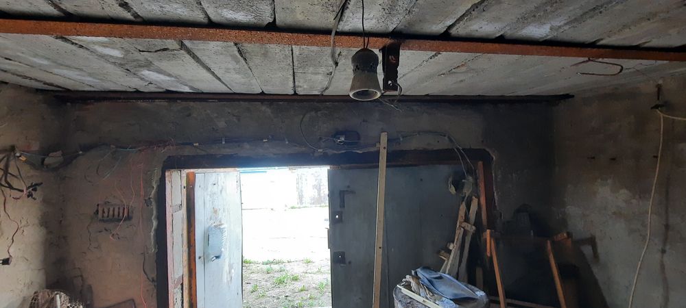 Гараж продаётся цена договорная