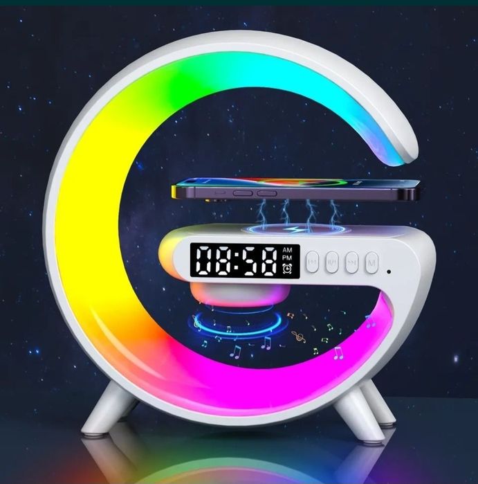 Led rgb cu incarcare wifi si difuzor BT