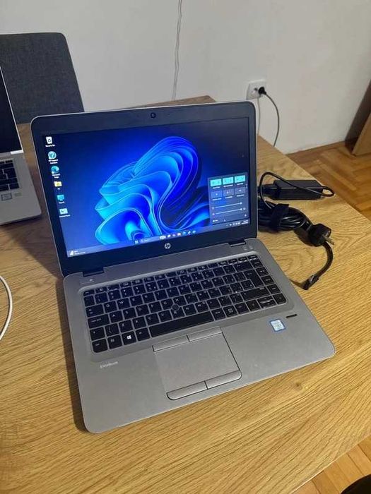 HP EliteBook 840 G4 - i5 8gb ssd 256gb