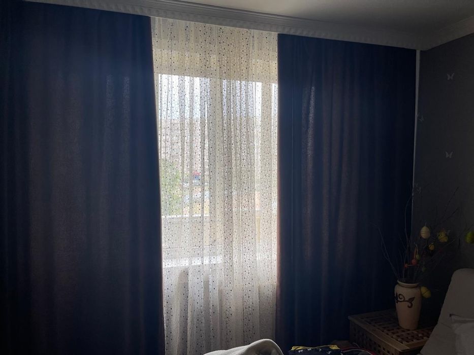 Продам шторы в спальню