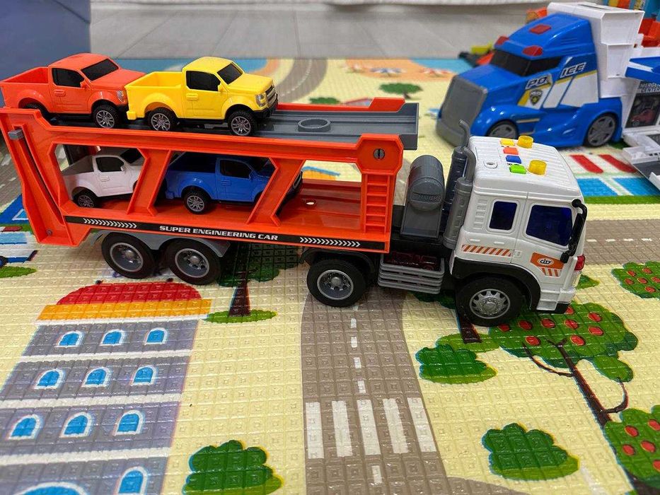 Машина инерционная Автовоз, Трек