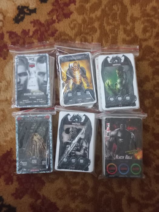 Коллекционые карточки