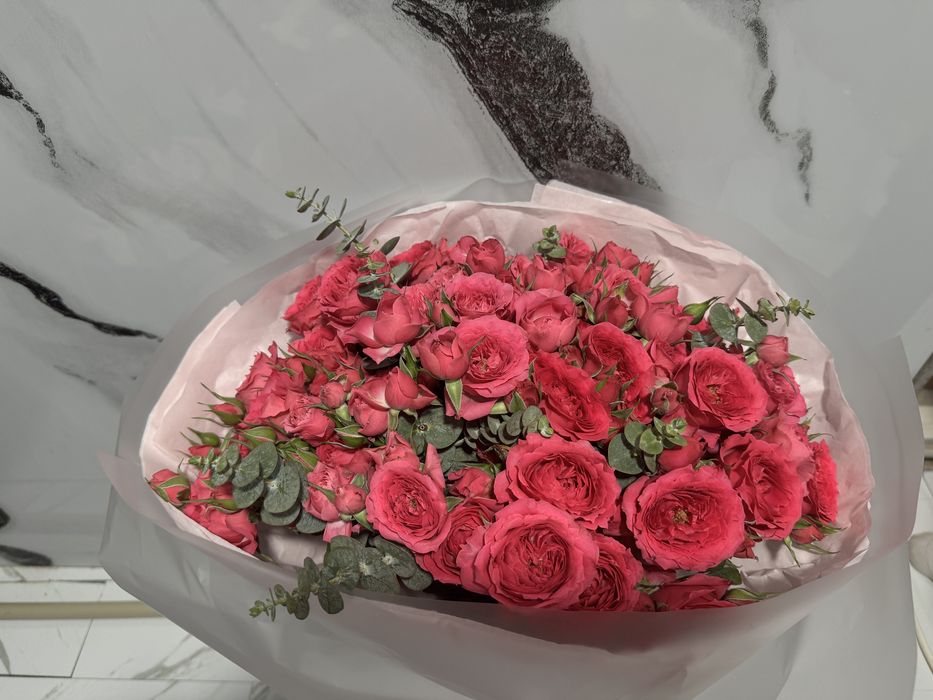 Розы кустовые. Букет