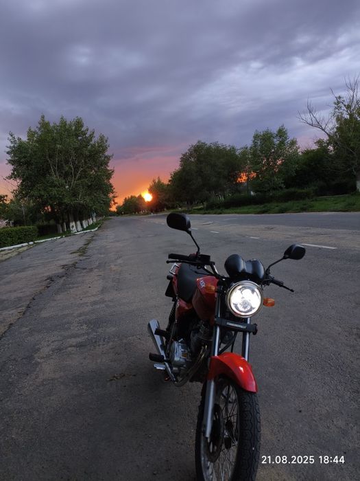 Мотоцикл Минск д4 125