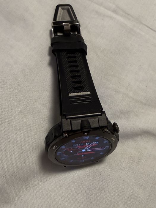 Smart watch YouTube WhatsApp