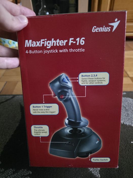 Графичен таблет и джойстик