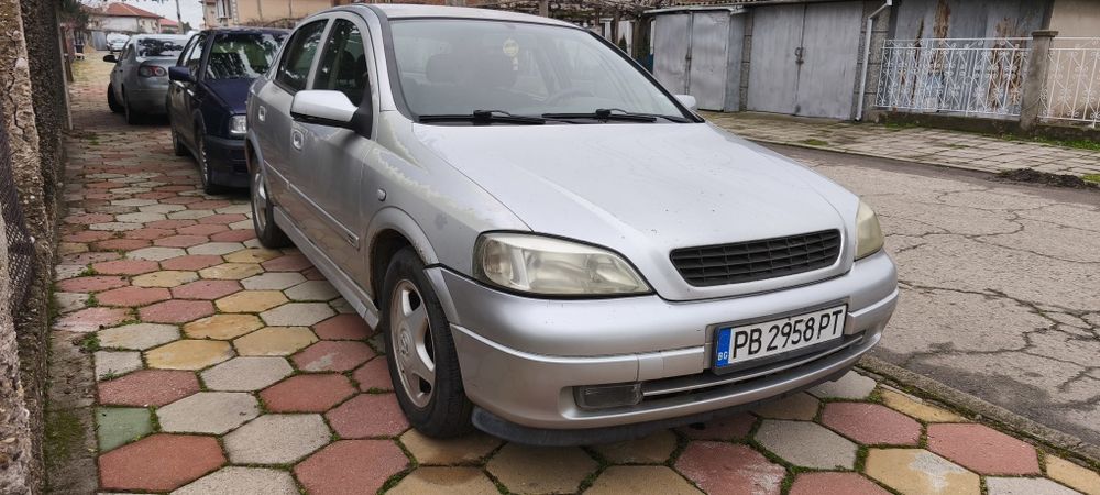 Продавам Опел Астра Г 1.7dtl