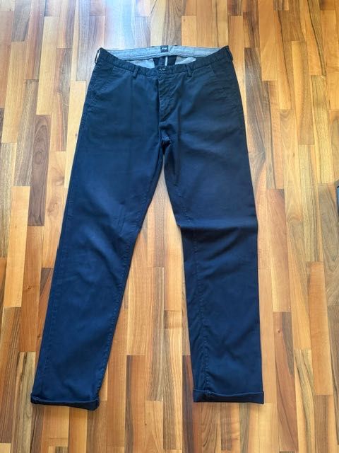 Hugo Boss панталон chino leeman slim fit