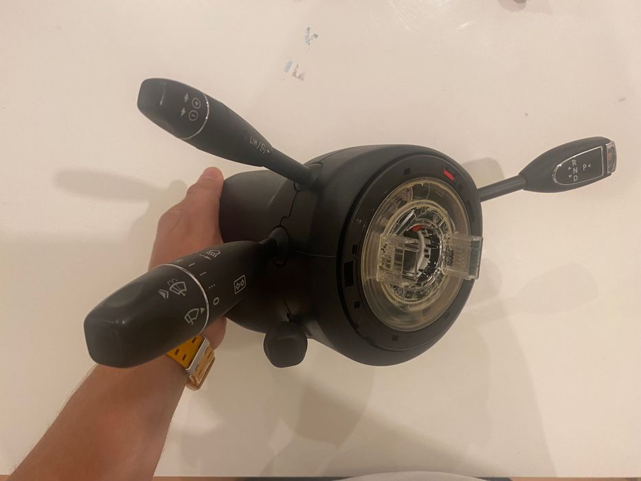 Кормилна колона от CLS W218