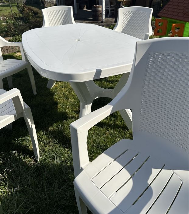 Градинска маса + 6 стола