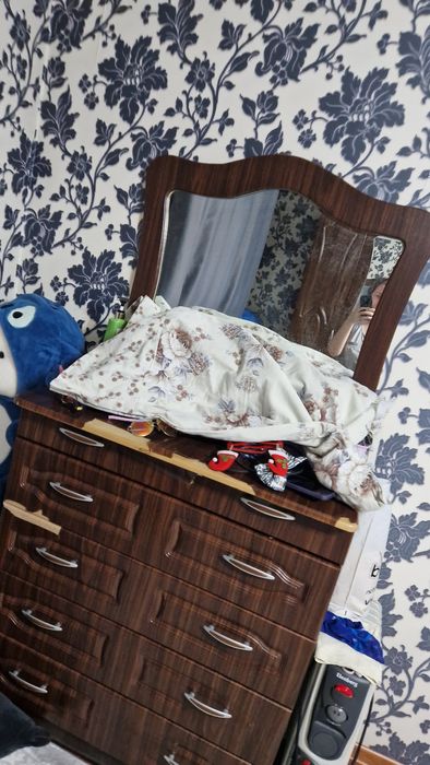 Продам комплект мебели для спальни