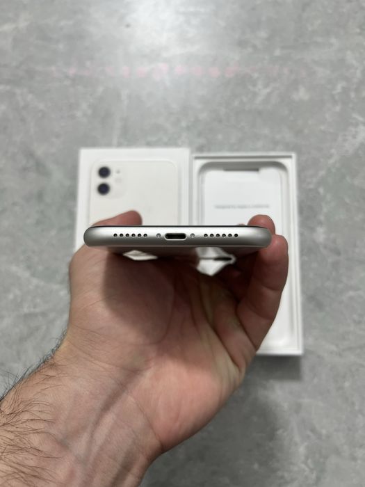 iPhone 11 128GB White