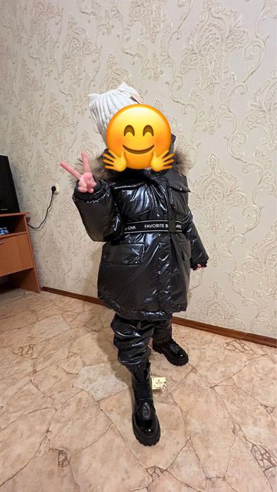 Зимняя куртка для девочки 110–116