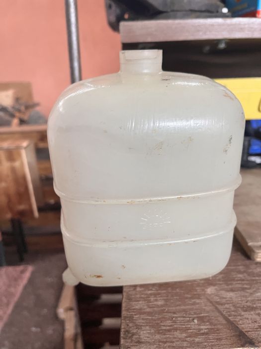 Расширительный бачок Жигули Москвич