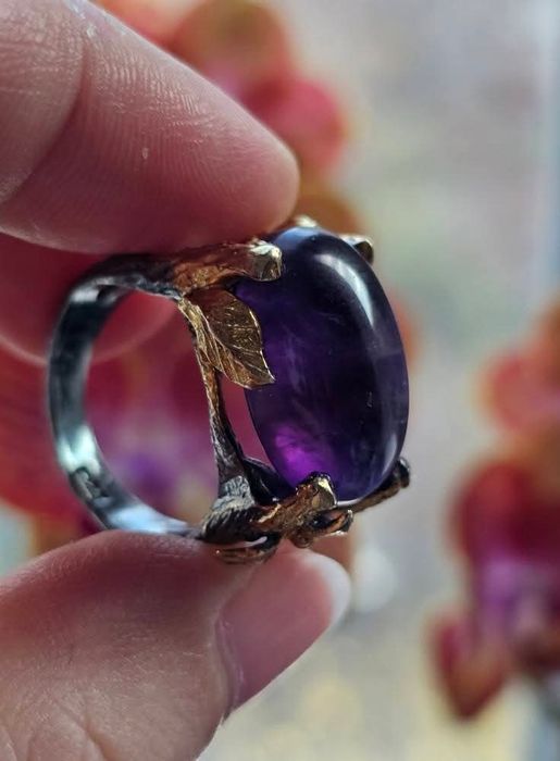 Красив сребърен пръстен с Аметист