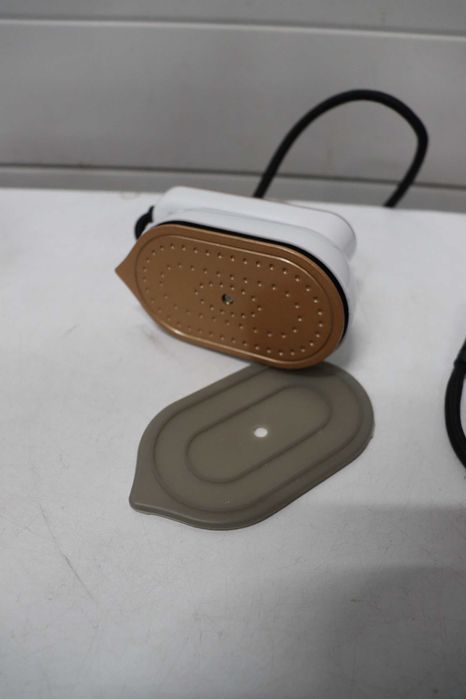 Мини ютия, компактна, 50 мл, сгъваем дизайн, многоцветна