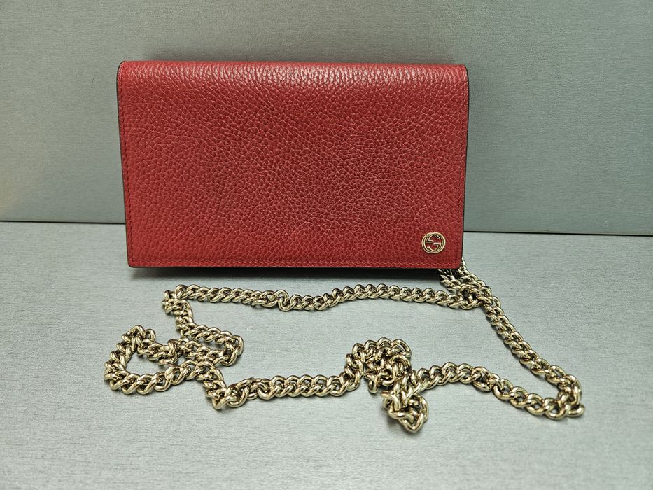 Gucci Betty оригинален, кожен портфейл с верижка