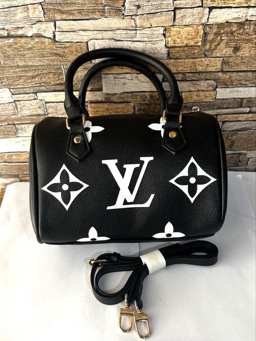 Чанта Louis vuitton