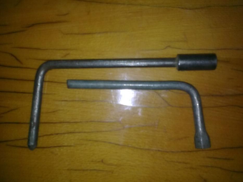 Продам набор ключей-головок