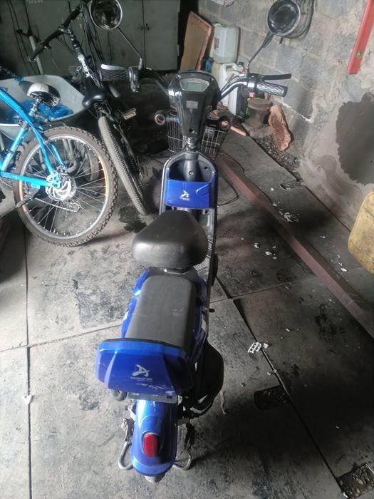 Электросамокат электровелосипед аманат х5