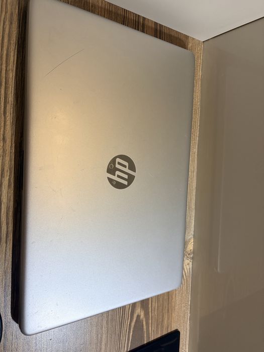 Продам HP ноутбук 64Gb