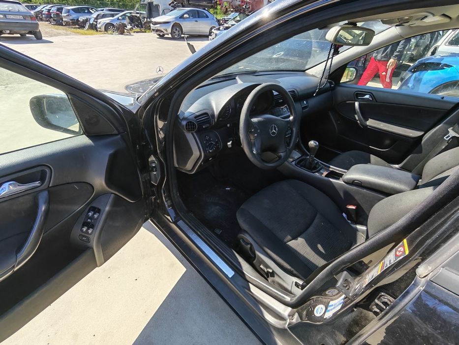 Mercedes C220 cdi 150k. На части