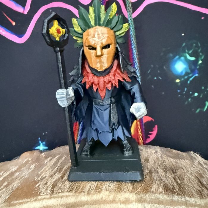 Фигурка на Духа Шаман – Ритуално активиран Оберег за Защита