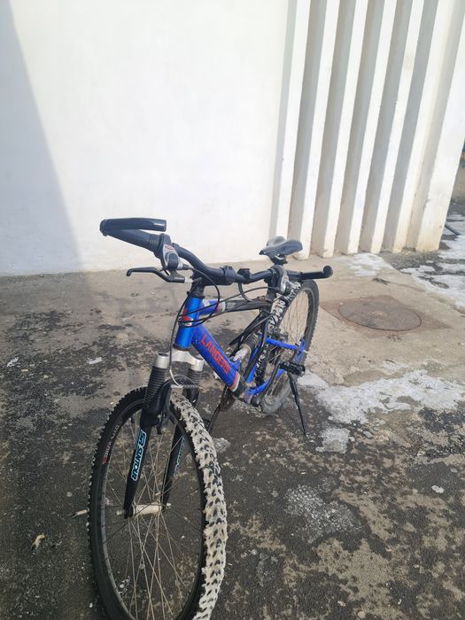 Bicicletă MTB de oraș