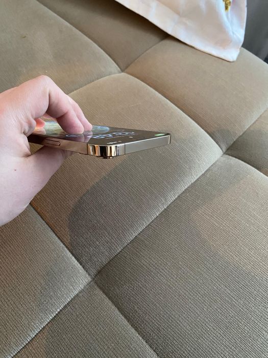 Продам iPhone 12 pro max