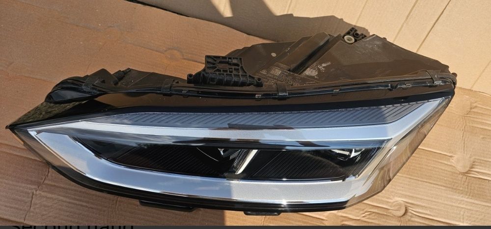 Far FULL LED XENON stanga Audi A5 F5 An 2016-2019 cod 8W6941033E
