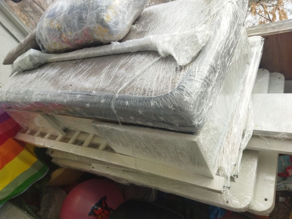 Кроватка детская