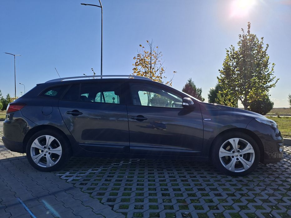 RENAULT Megane 2012 — imagine 2