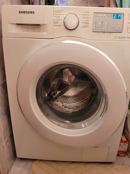 Продам стиральную машинку