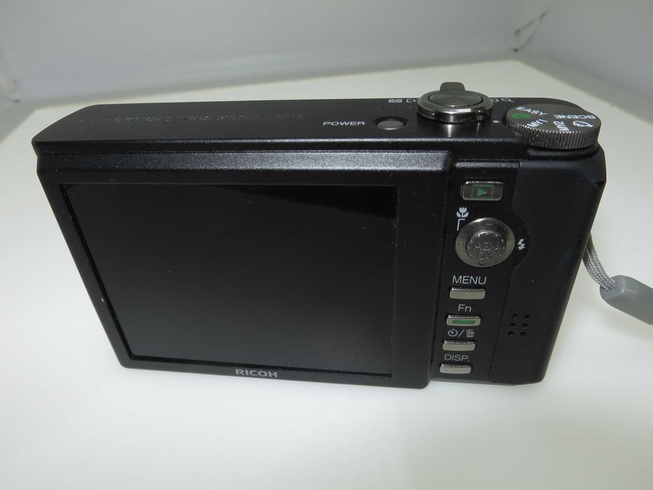 Ricoh R10 компактен цифров фотоапарат, дигитална камера с голям зум