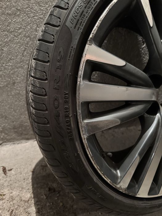 Pirelli Powergy 245/40/19