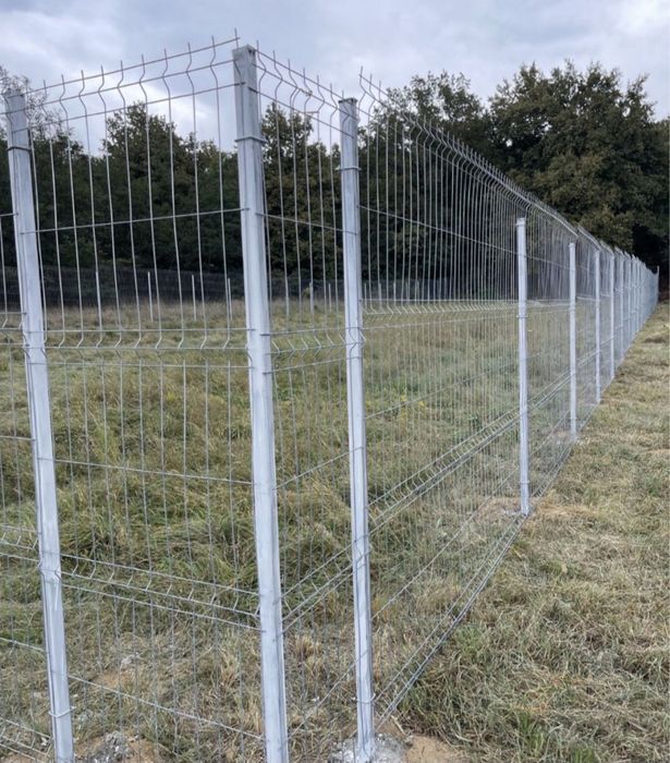 Meșter la garduri cu experiență în domeniul de peste 15 ani în constru