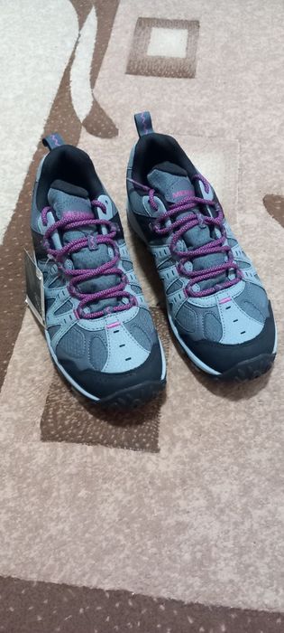 ghete bocanci Merrell goretex