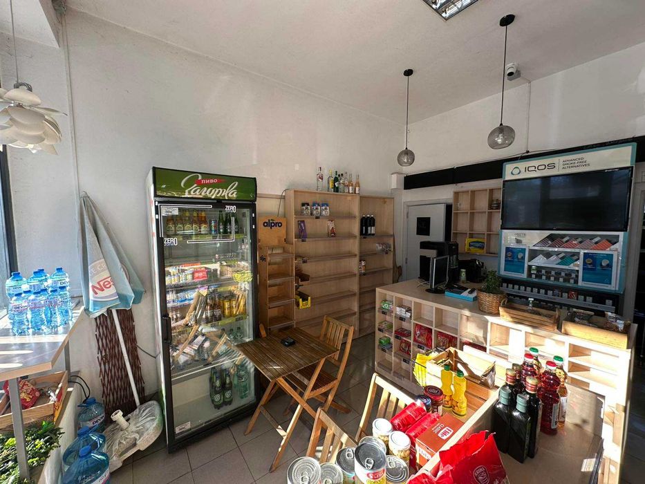 Дава се под наем Магазин в Пловдив, Кършияка - 40 кв.м за 598.23 € - Снимка #1