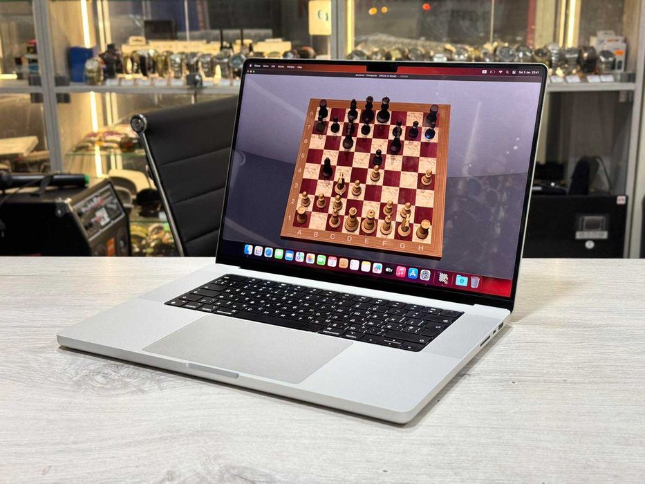 Apple MacBook Pro M2 512GB