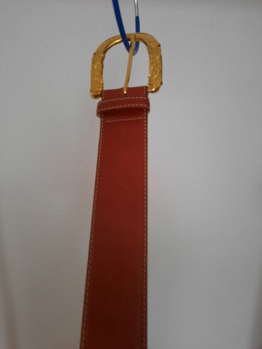 Curea din piele Escada
