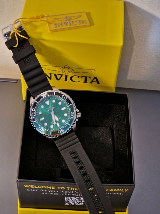 Invicta Pro Diver