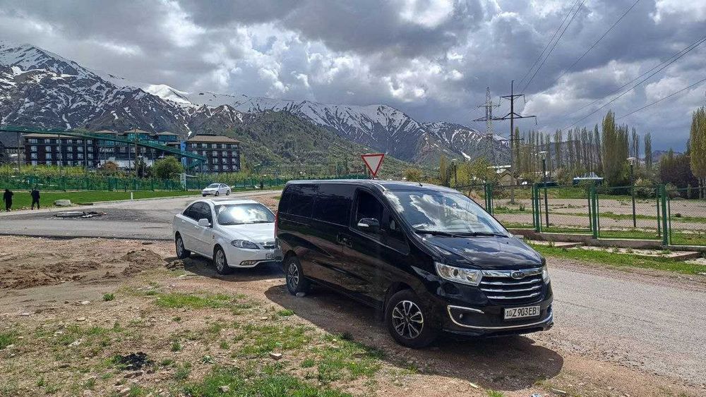 Такси в горы на минивэне JAC M3 (8 мест) – Комфорт и Безопасность!