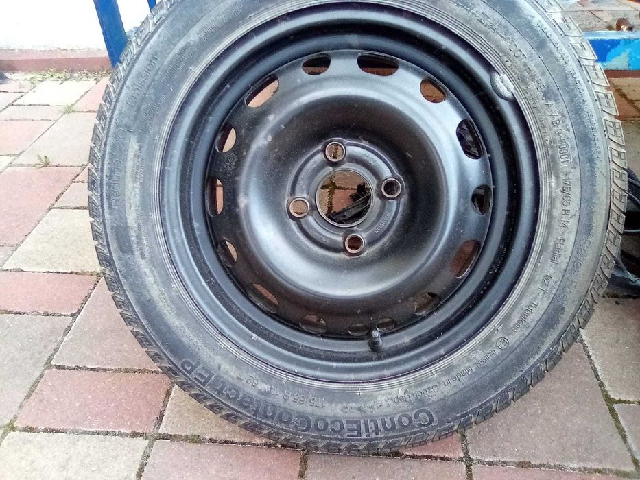Set 4 roti + 1 rezerva Opel 165 / 65 / R14, jante tabla originale + capace originale.