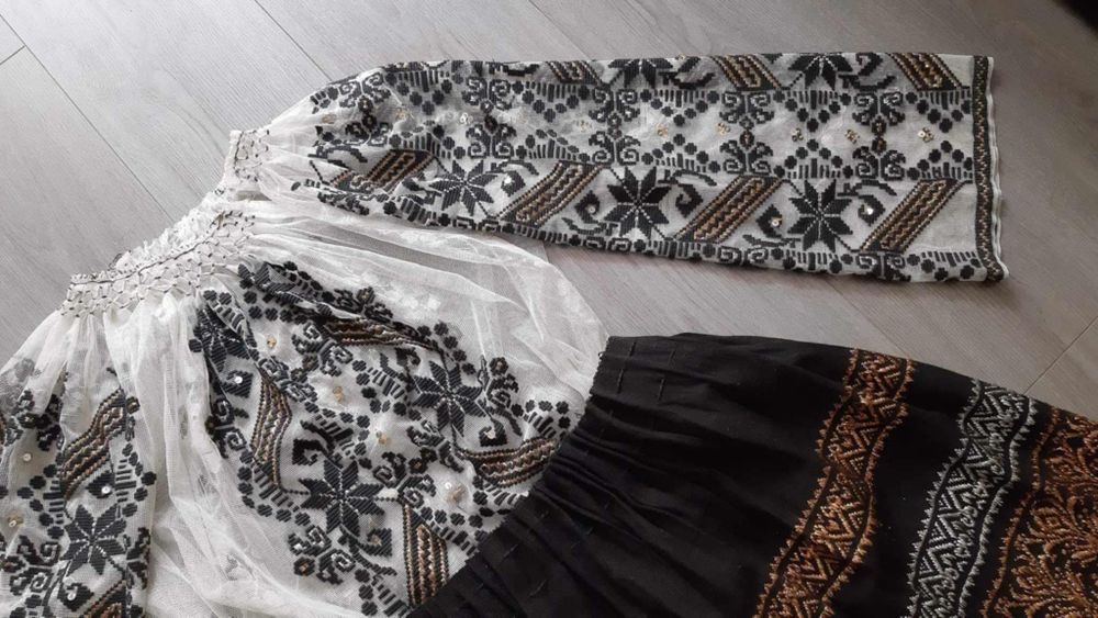 Costume populare vechi - mărimea  L