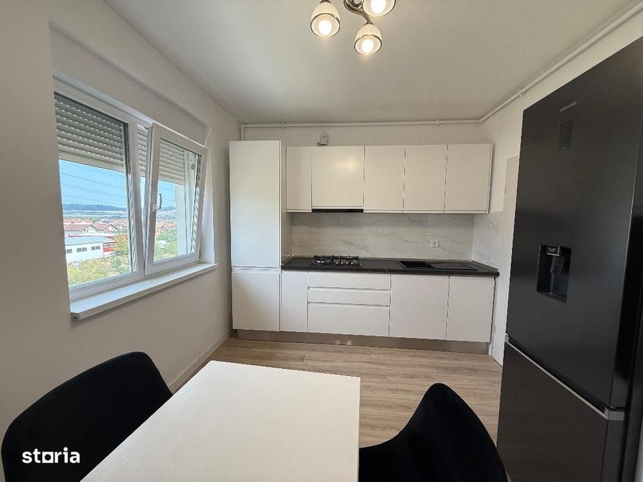 De vanzare Apartament 3 camere, Alba Micesti Bloc Nou.