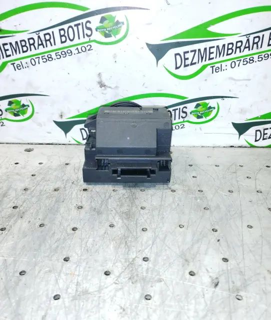 Contact parte electrica Mercedes-Benz E-Class 2005