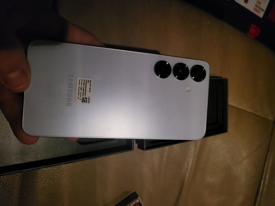 Samsung Galaxy s25 URGENT