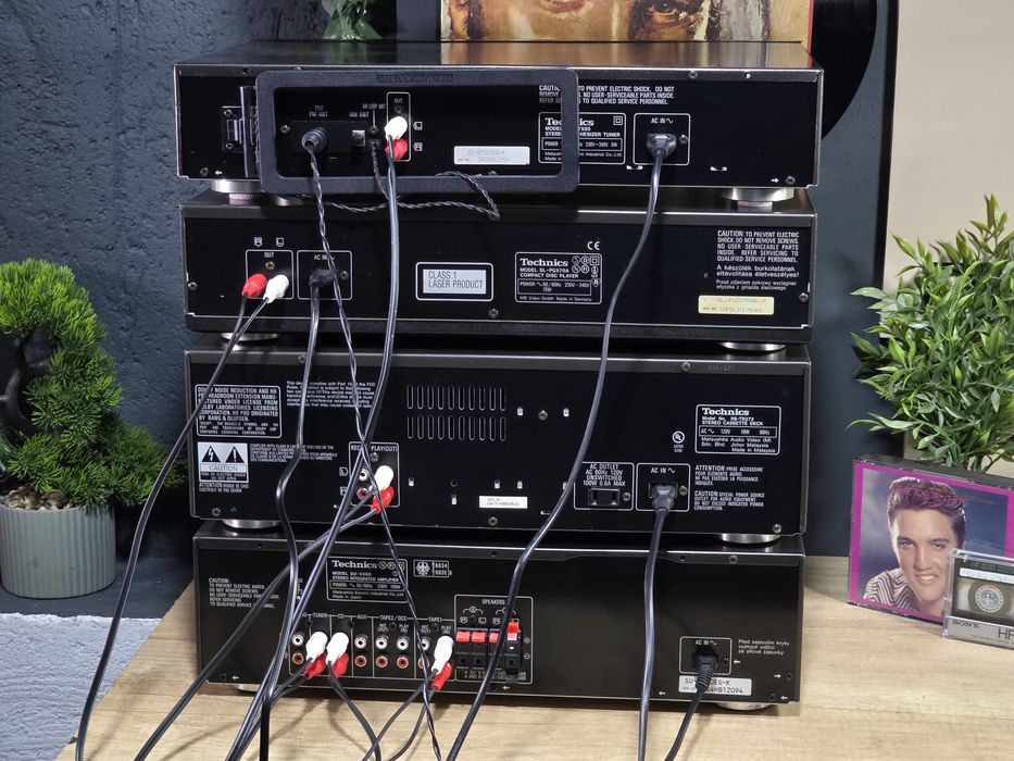 Linie audio TECHNICS, tuner ST-GT550,cd-player SL-PG570A, amplificator SU-v300, dublu deck RS-TR272 , hifi stereo retro