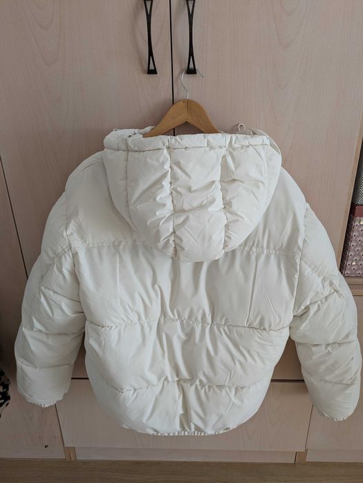 Ново яке Bershka , M - с етикет
