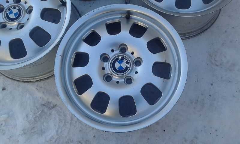 Продам оригинальные ковано-литые диски на автомашину БМВ 3